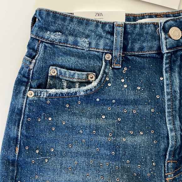 Zara ZW DENIM SHORTS WITH RHINESTONES - Picture 4 of 9